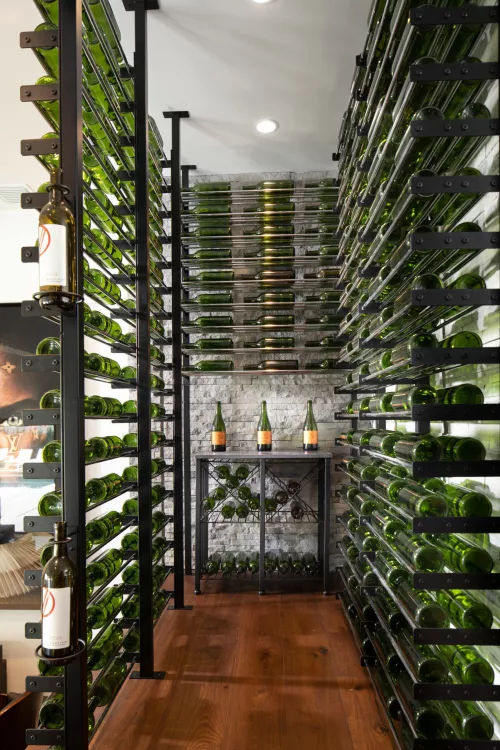 Evolution Wine Wall Post