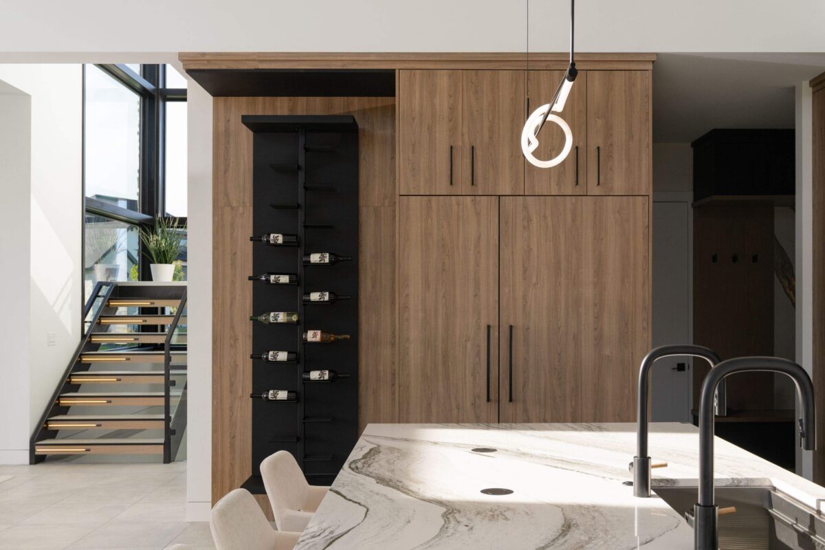 home build with vino rail post