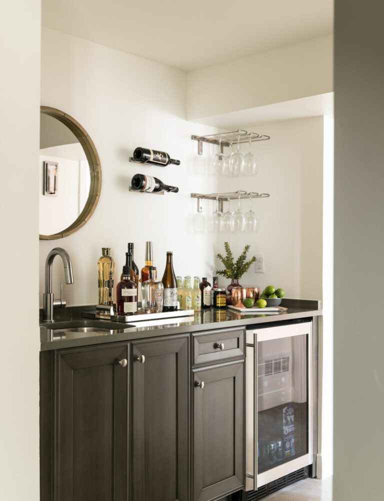W Series Metal Wine Glass Rack