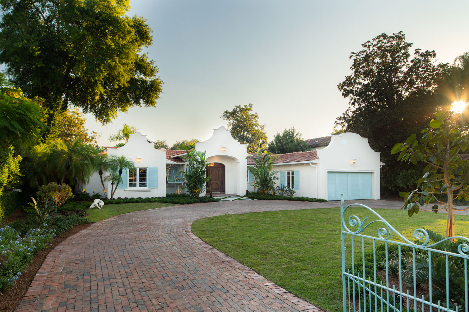 Evolution-Wine-Wall-Kitchen-Pantry-by-phil-keene-design-TNAH-2026-exterior