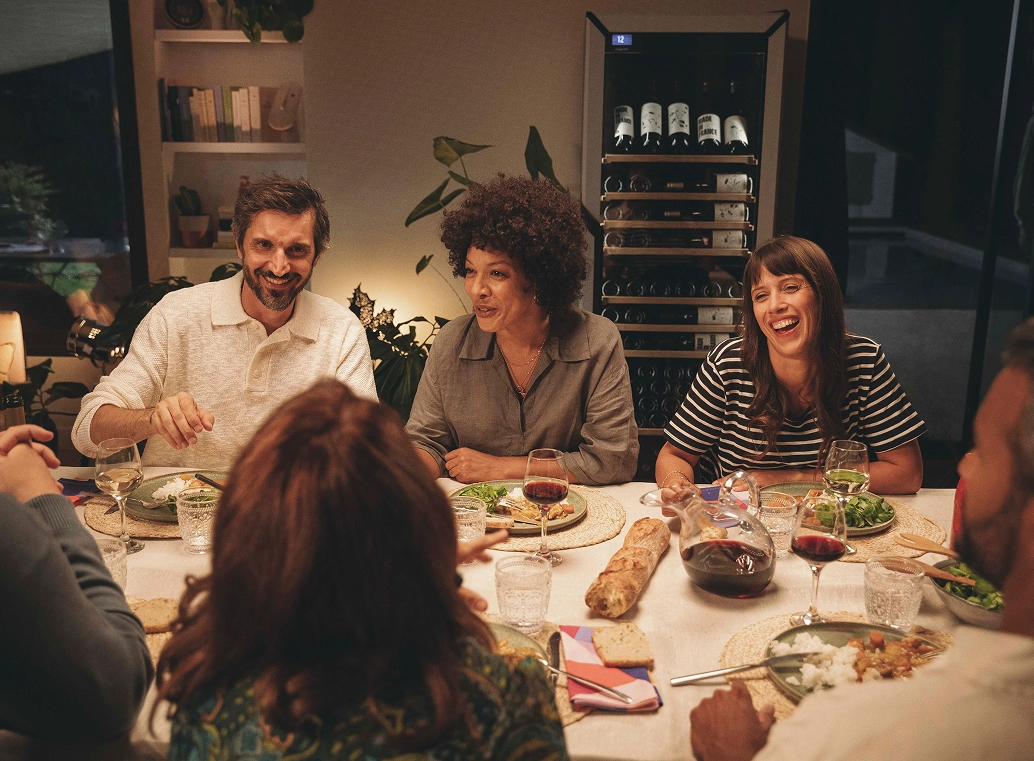 The Ultimate 2025 Thanksgiving Wine Pairing Guide: From Turkey to Dessert